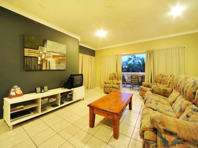 25/24 Pandanus Drive, Cannonvale QLD 4802