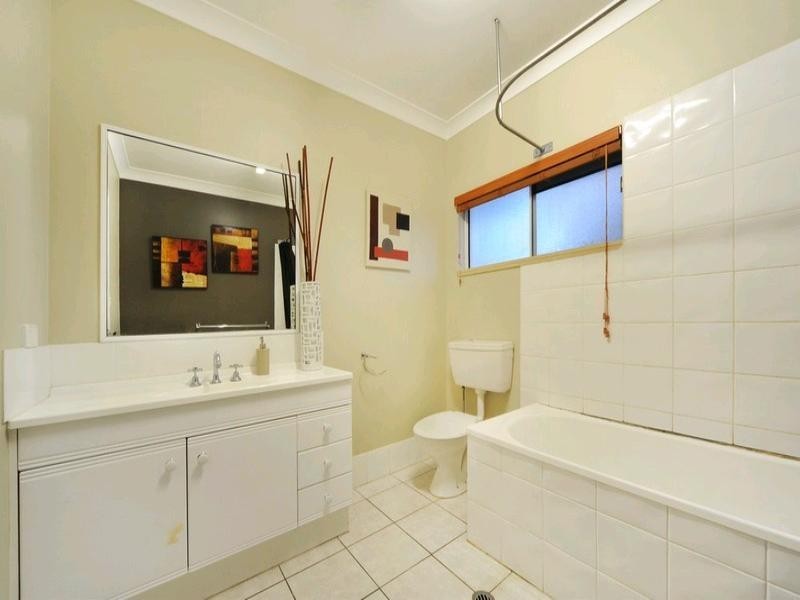 25/24 Pandanus Drive, Cannonvale QLD 4802