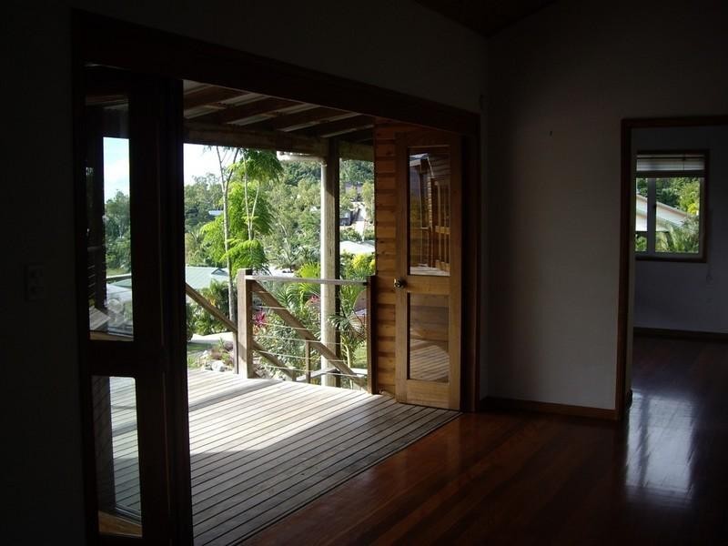 41 Jones Road, Cannonvale QLD 4802