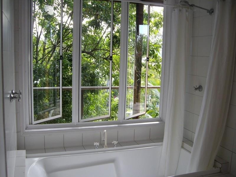 41 Jones Road, Cannonvale QLD 4802