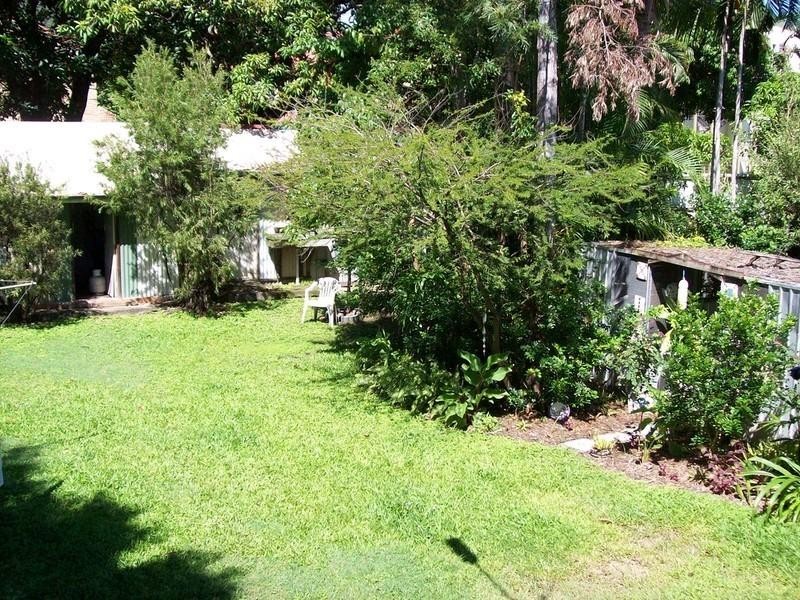 6 Schnapper Street, Cannonvale QLD 4802