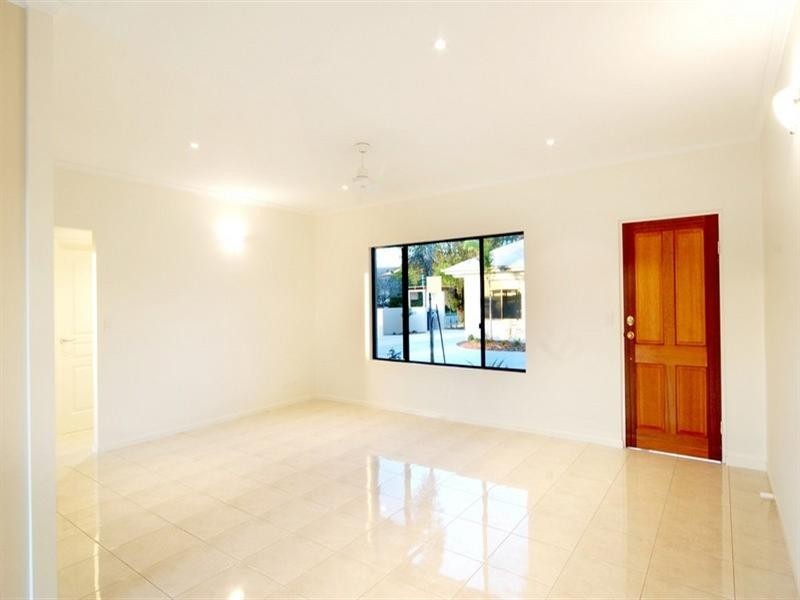 4/11 Telford Street, Proserpine QLD 4800