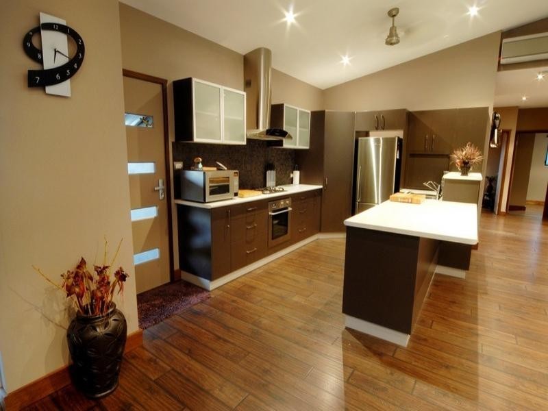 25 Kookaburra Drive, Cannonvale QLD 4802