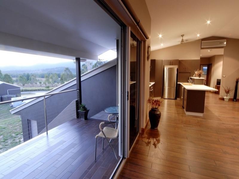 25 Kookaburra Drive, Cannonvale QLD 4802