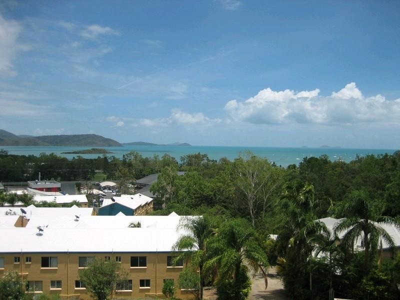 Cannonvale QLD 4802