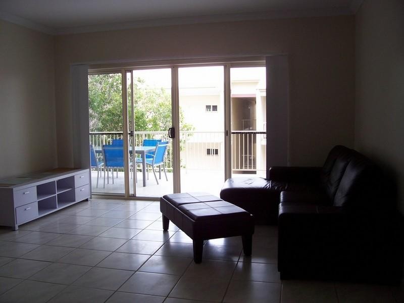 90/21 Shute Harbour Road, Cannonvale QLD 4802