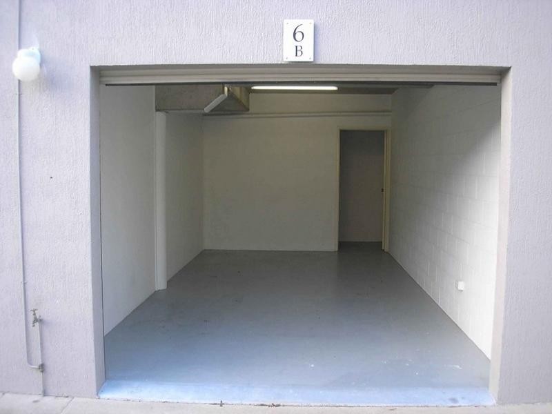 6b/10 Island Drive, Cannonvale QLD 4802