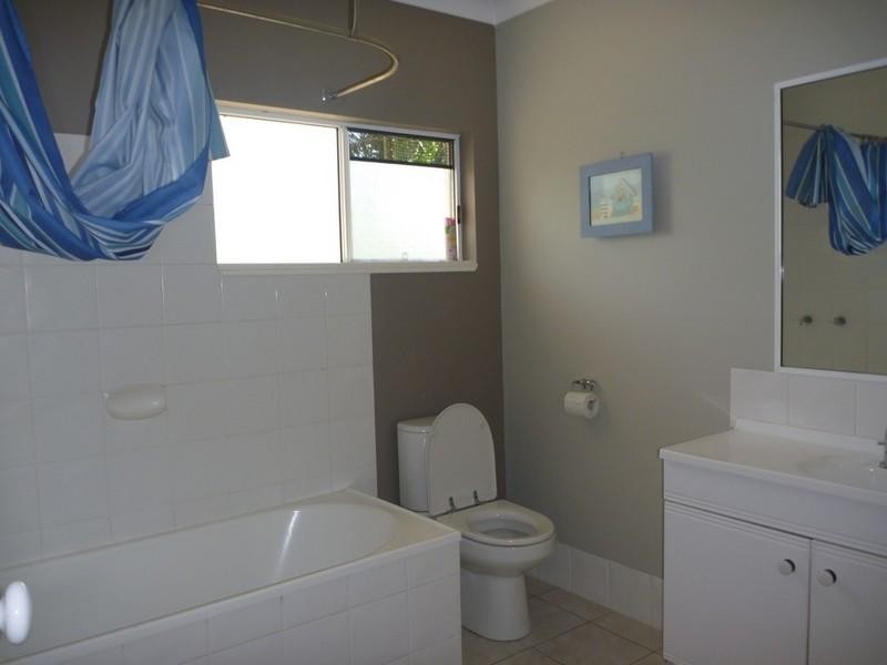 26/24 Pandanus Drive, Cannonvale QLD 4802