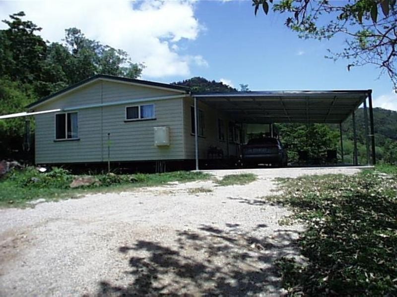 Brandy Creek QLD 4800