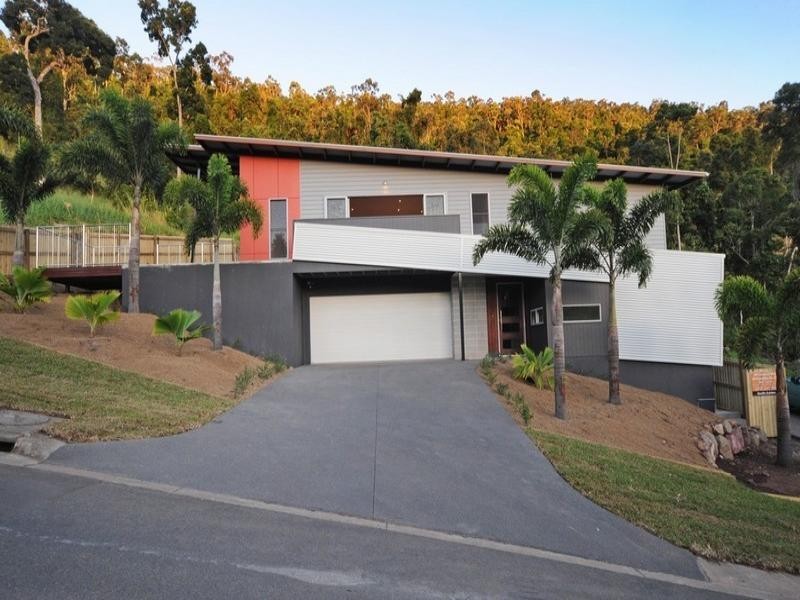 56 Eshelby Drive, Cannonvale QLD 4802