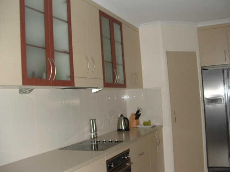 2/5 Wills Court, Cannonvale QLD 4802