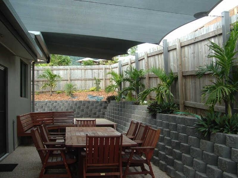 2/5 Wills Court, Cannonvale QLD 4802