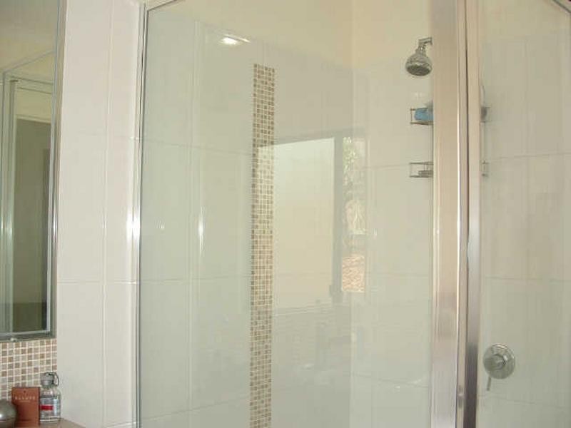 2/5 Wills Court, Cannonvale QLD 4802