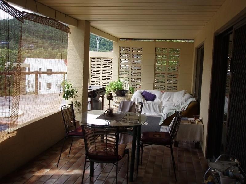2/10 Begley Street, Airlie Beach QLD 4802