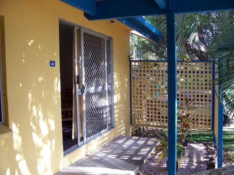 44/28 Island Drive, Cannonvale QLD 4802