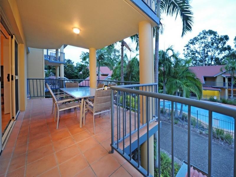 22/24 Beach Road, Cannonvale QLD 4802
