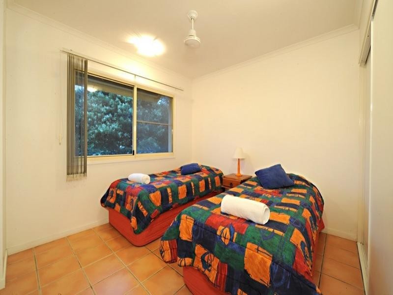 22/24 Beach Road, Cannonvale QLD 4802