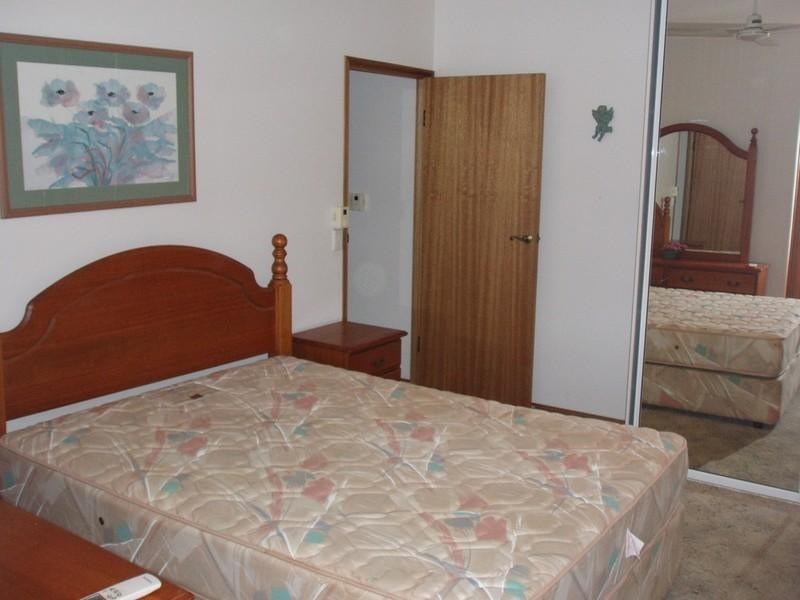 22/24 Beach Road, Cannonvale QLD 4802