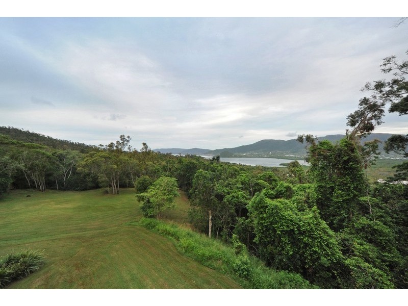 119 Parkland Drive, Cannonvale QLD 4802