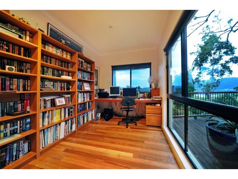 119 Parkland Drive, Cannonvale QLD 4802