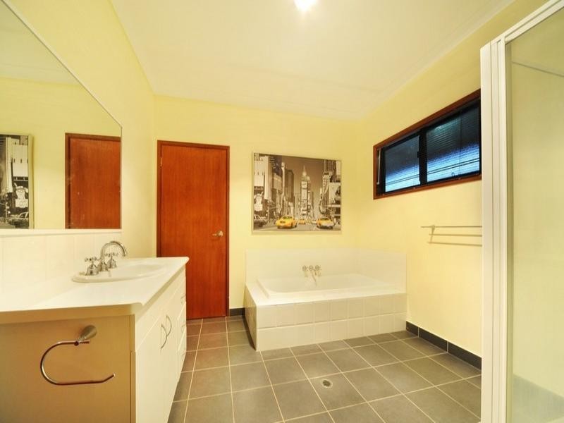 20 Moonlight Drive, Jubilee Pocket QLD 4802