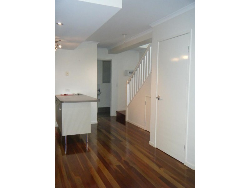 6/3-5 Seaview Drive, Airlie Beach QLD 4802