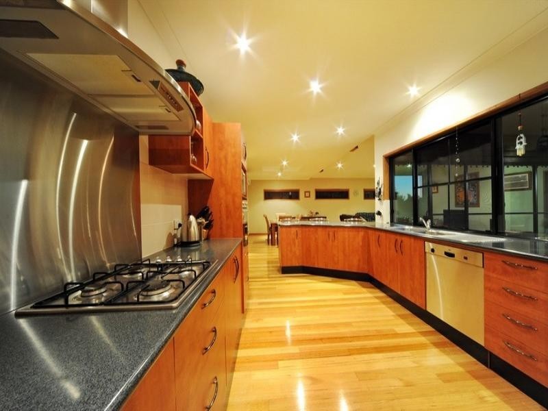 41 Tropic Road, Cannonvale QLD 4802