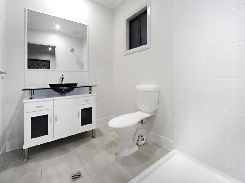 3 Scarlet Gum Close, Cannonvale QLD 4802