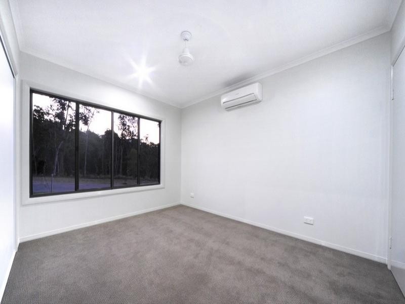 3 Scarlet Gum Close, Cannonvale QLD 4802