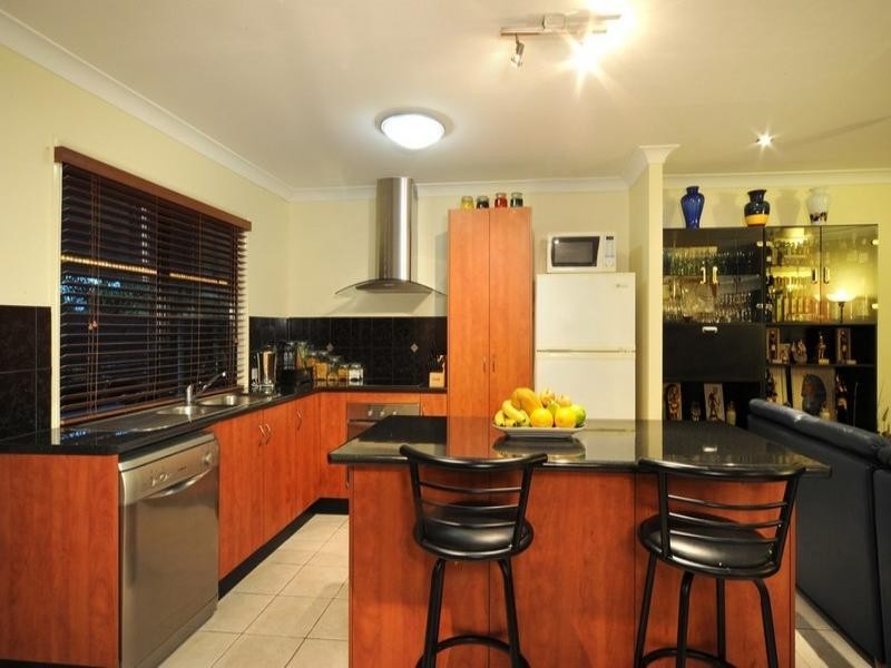 27 Banksia Court, Cannonvale QLD 4802