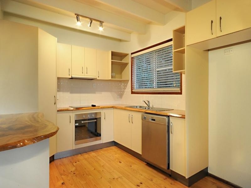 7 Alice Court, Cannonvale QLD 4802