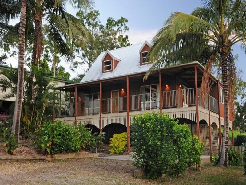 7 Alice Court, Cannonvale QLD 4802