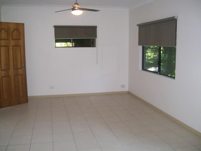 61 Jasinique Drive, Flametree QLD 4802