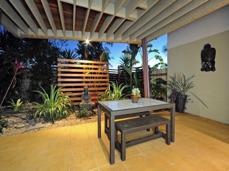 11/21 Shute Harbour Road, Cannonvale QLD 4802