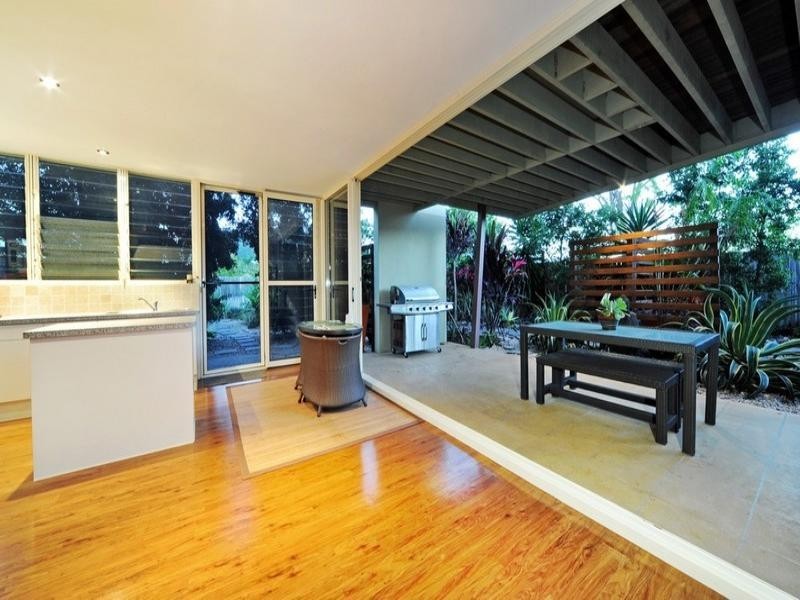 11/21 Shute Harbour Road, Cannonvale QLD 4802