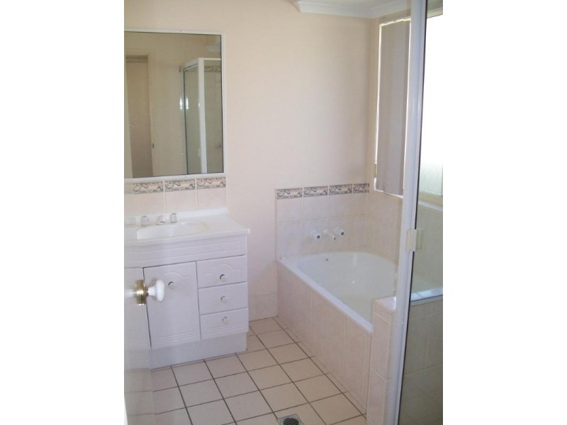 30 Phoenix Court, Jubilee Pocket QLD 4802