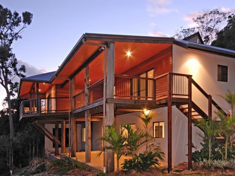 4 Gumtree Close, Cannonvale QLD 4802