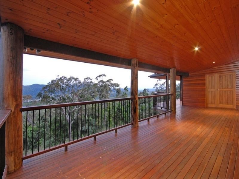 4 Gumtree Close, Cannonvale QLD 4802