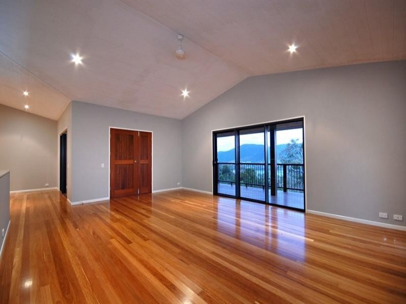 4 Gumtree Close, Cannonvale QLD 4802