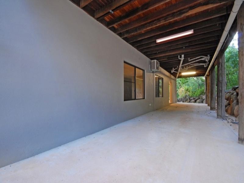 4 Gumtree Close, Cannonvale QLD 4802