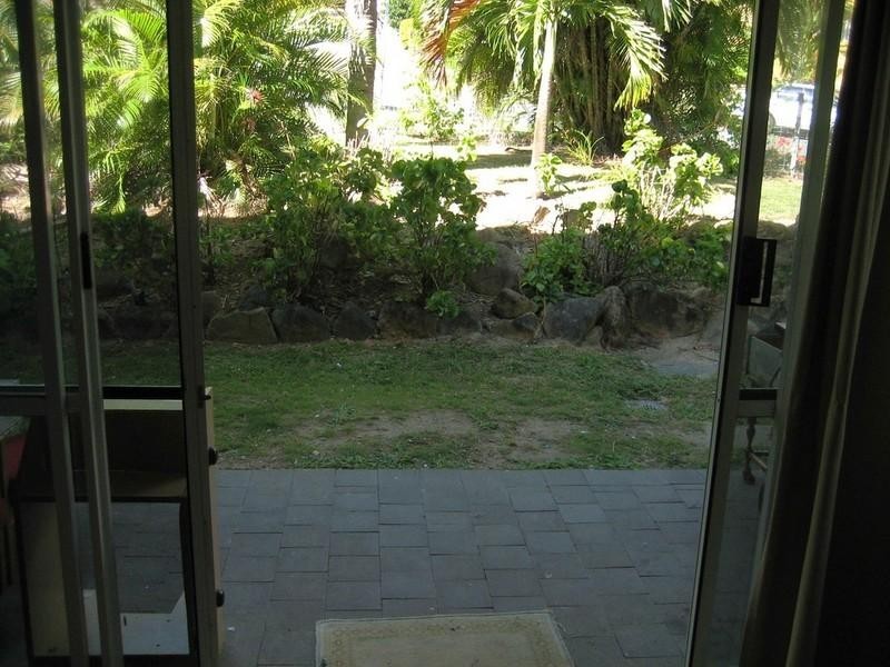 13/14 Island Drive, Cannonvale QLD 4802