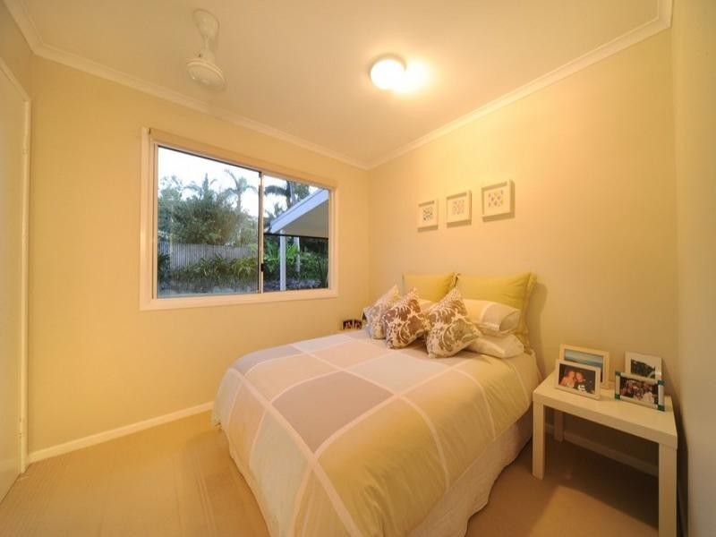 32 Tropic Road, Cannonvale QLD 4802