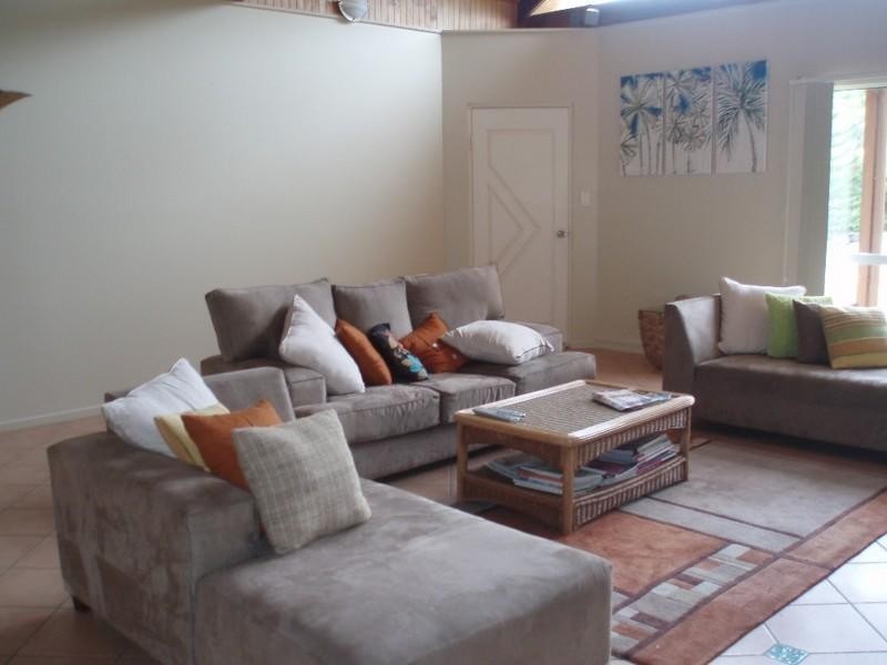 9 Muruk Crescent, Jubilee Pocket QLD 4802