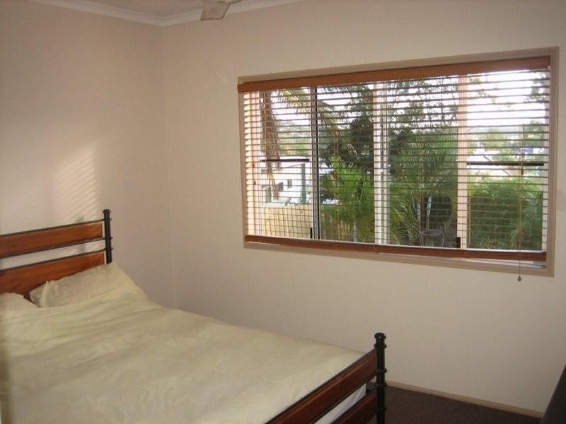 1/7 Macarthur Drive, Cannonvale QLD 4802