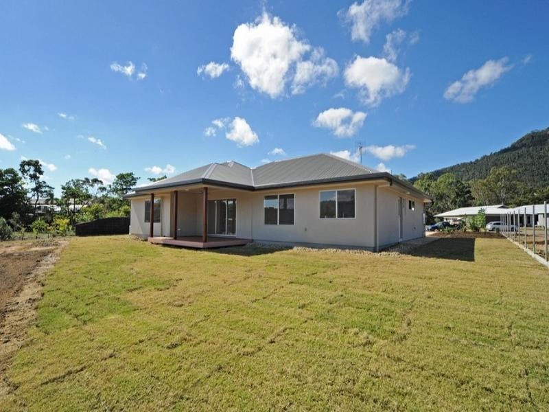 27 Waite Creek Court, Cannonvale QLD 4802