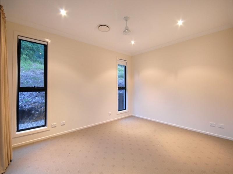 8 Armada Crescent, Jubilee Pocket QLD 4802