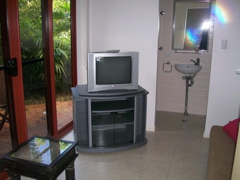 2a/11 Maeva Street, Jubilee Pocket QLD 4802