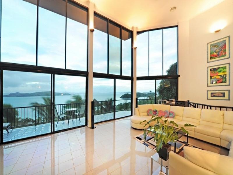 6 Neerim Crescent, Shute Harbour QLD 4802