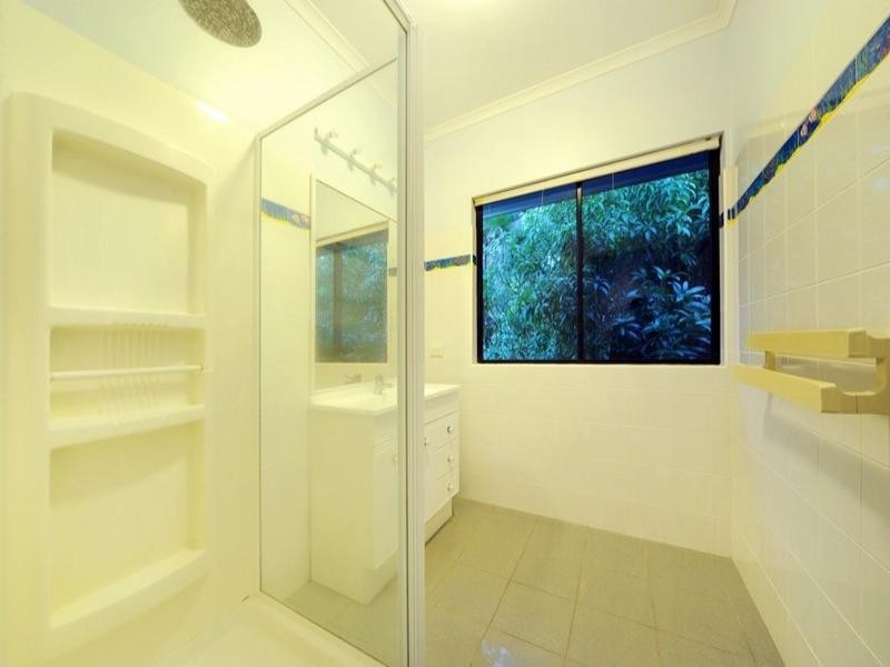 6 Neerim Crescent, Shute Harbour QLD 4802