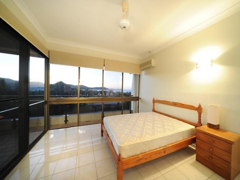 118/4 Eshelby Drive, Cannonvale QLD 4802